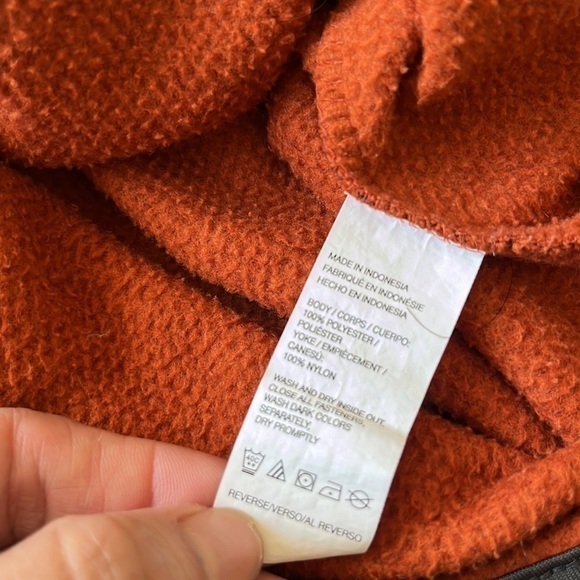 G. H. Bass & Co.| Pullover Jacket size Large. - Picture 7 of 7